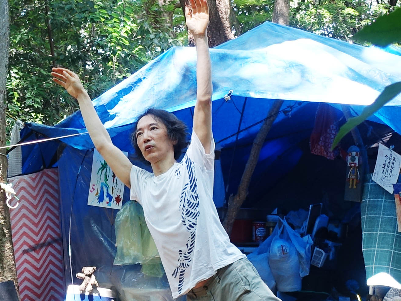 小川哲夫